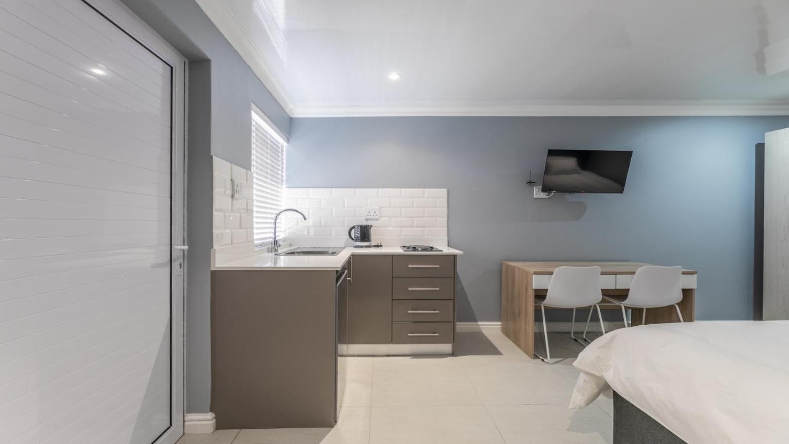 Inkantu Self-Catering Apartments 케이프타운 외부 사진
