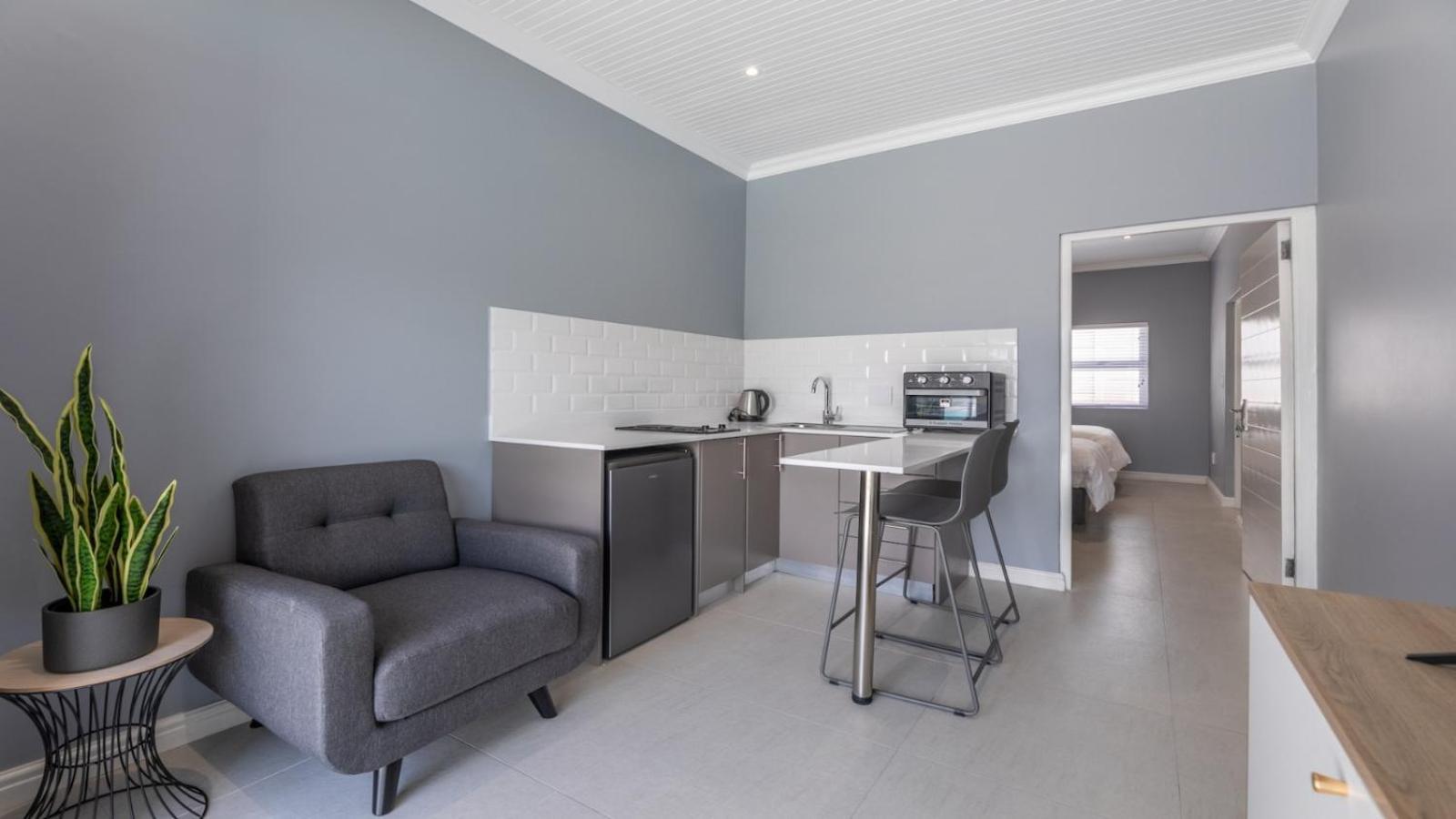 Inkantu Self-Catering Apartments 케이프타운 외부 사진
