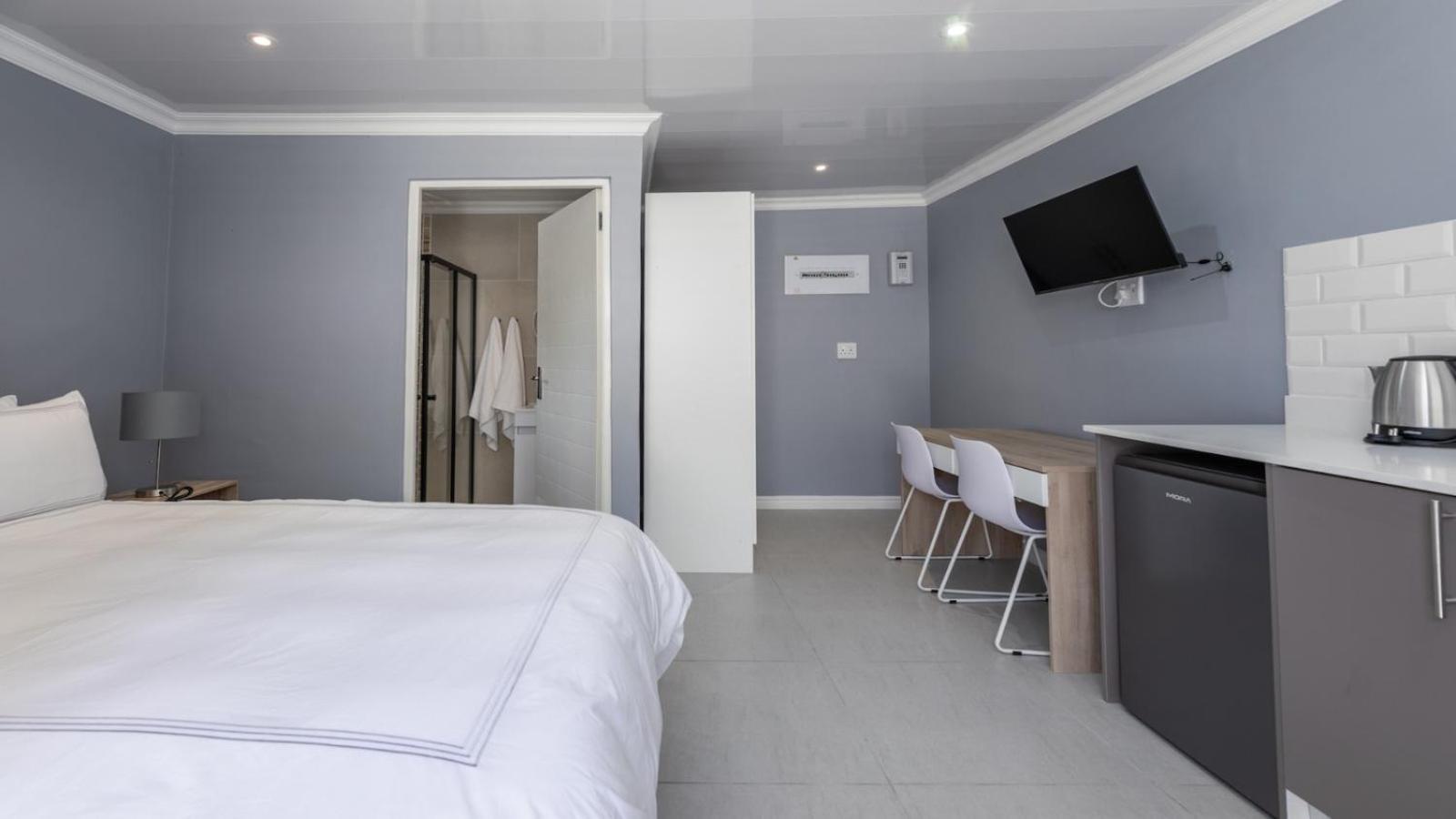 Inkantu Self-Catering Apartments 케이프타운 외부 사진